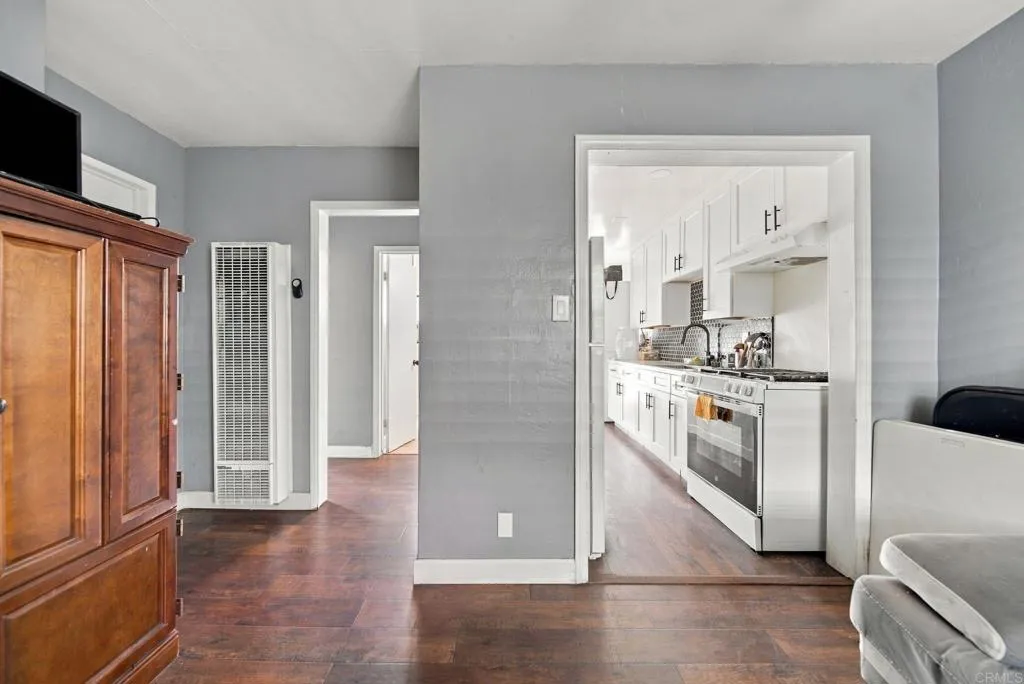 https://cdn.realtyfeed.com/cdn/127/307082933/309466b6b84122a153cfb495d4ad37a5.webp