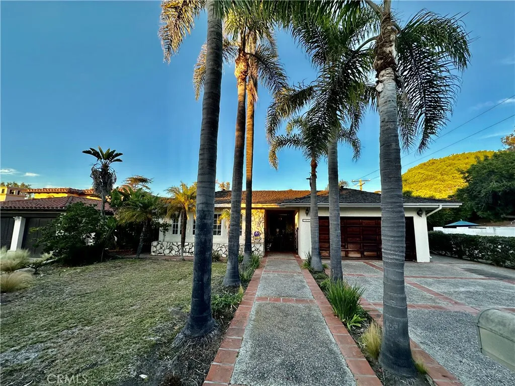 Palos Verdes Estates, CA 90274