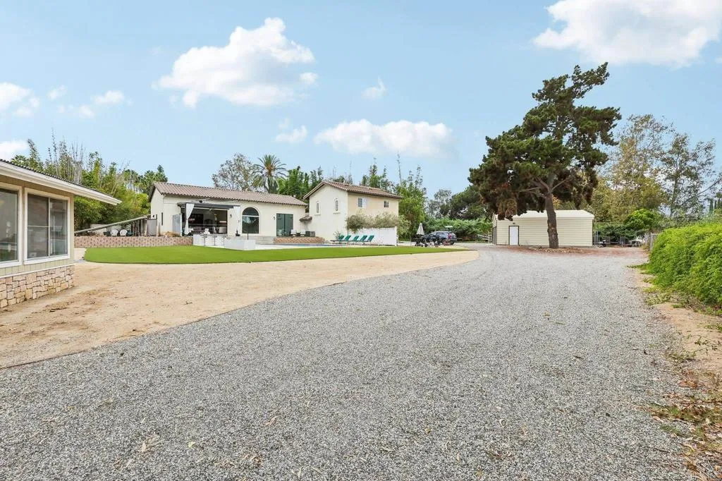 https://cdn.realtyfeed.com/cdn/127/307082969/519f39a6a12f0eac2e2579c838e14f84.webp