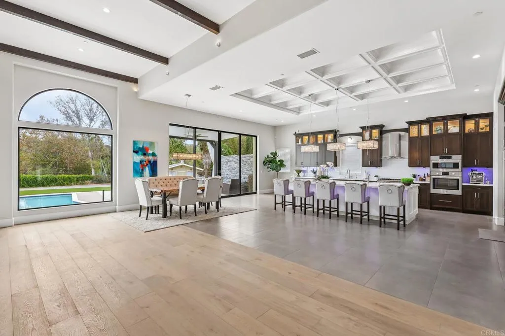 https://cdn.realtyfeed.com/cdn/127/307082969/ff6ab65370004e781a9ad0a4c672aa03.webp
