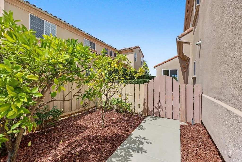3554 Harwich Drive, Carlsbad, CA 92010 - Photo 4 of 57, Carlsbad, CA