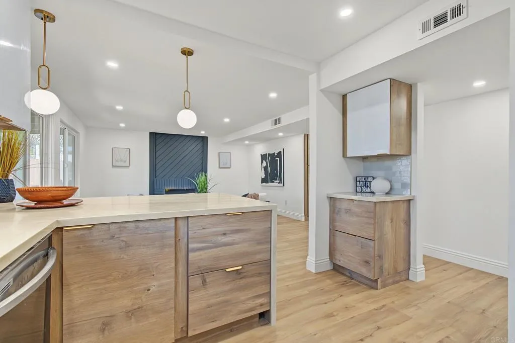 https://cdn.realtyfeed.com/cdn/127/307082972/3355c1359d9768ff69f497fe8f491fbc.webp