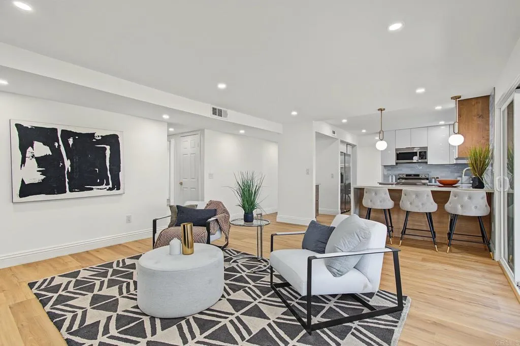 https://cdn.realtyfeed.com/cdn/127/307082972/34058331a757a3ec084d2b79c74acac0.webp