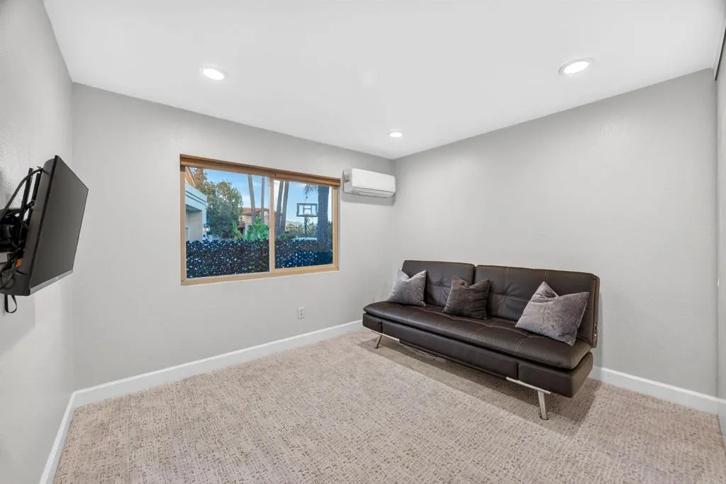 https://cdn.realtyfeed.com/cdn/127/307082990/b4ecd69a99bb58bd5511dff110013dbe.webp