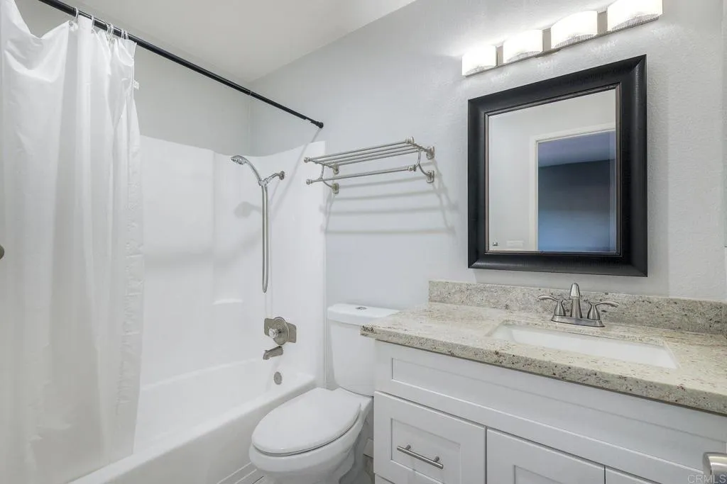 https://cdn.realtyfeed.com/cdn/127/307083043/ad143864a9f000f09a63268e0c062f0a.webp