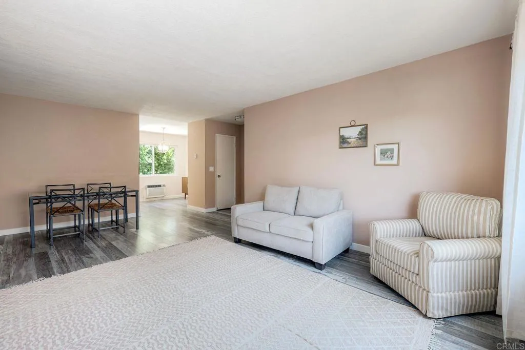 https://cdn.realtyfeed.com/cdn/127/307083043/b1eeff4b5419643a1e8e898047c9c166.webp