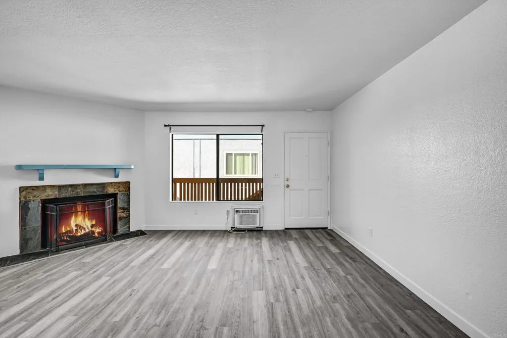 https://cdn.realtyfeed.com/cdn/127/307083076/78930611e857edf0425df48cd7f3dcc0.webp