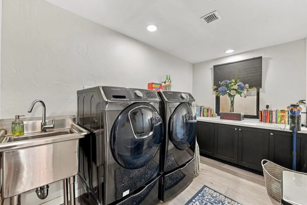 https://cdn.realtyfeed.com/cdn/127/307083109/30ad0b6d4d72042d08c1fa3e03241448.webp