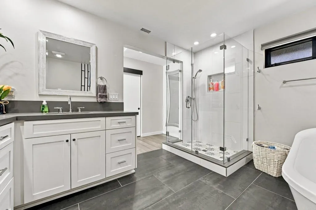 https://cdn.realtyfeed.com/cdn/127/307083109/5db75ae1fc4e6de0df564f0283c6d94e.webp