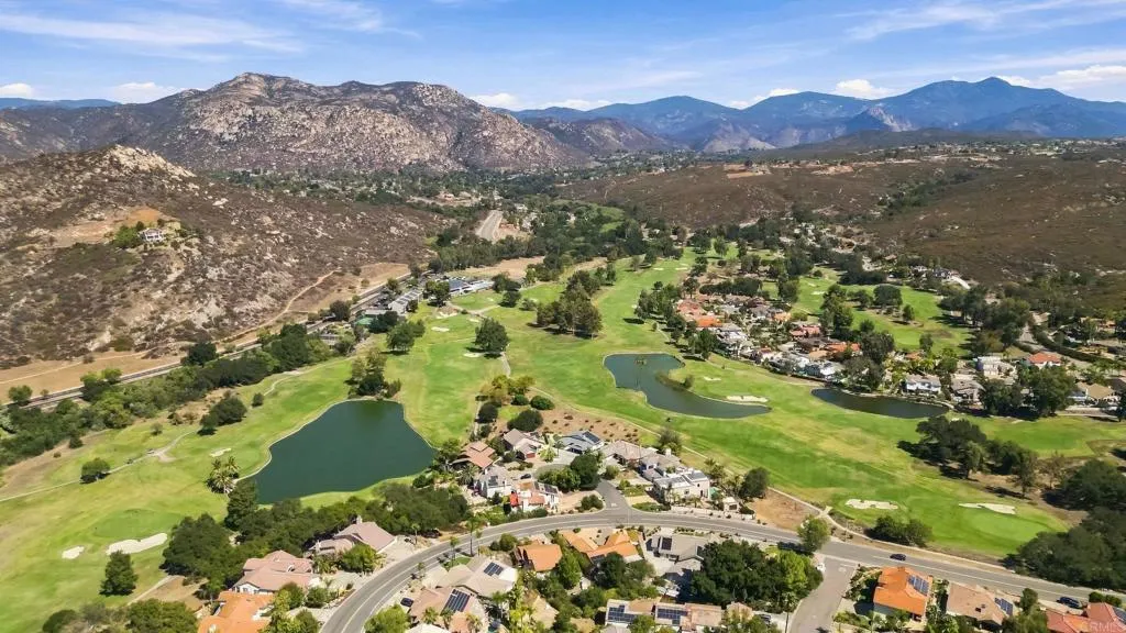 https://cdn.realtyfeed.com/cdn/127/307083109/682bdf57b6342da4da8609a05e5b1ab1.webp
