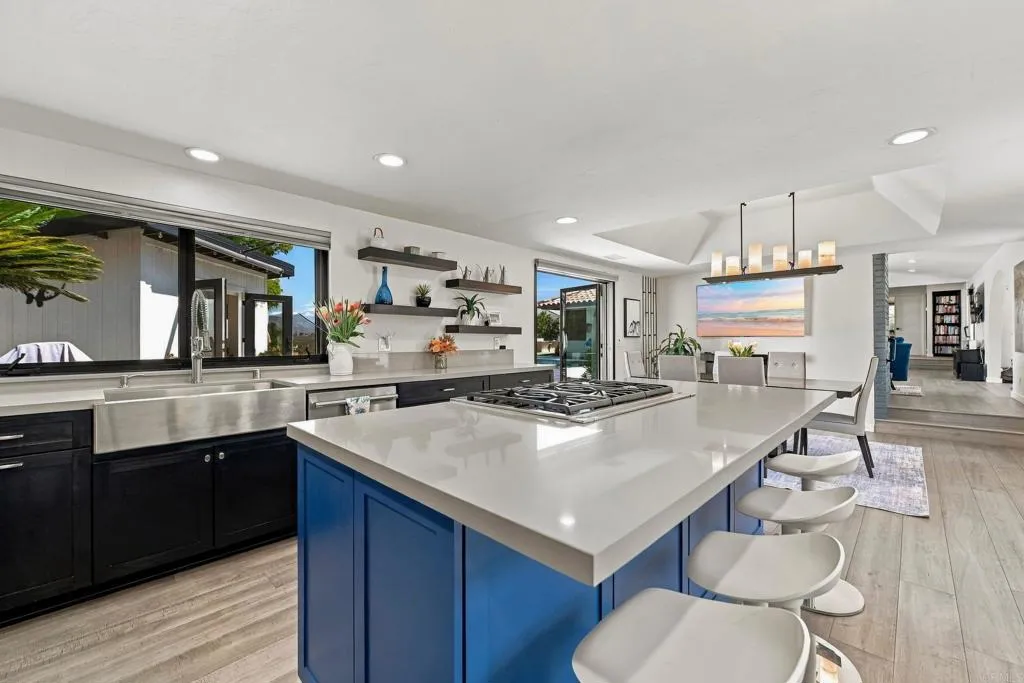 https://cdn.realtyfeed.com/cdn/127/307083109/9faadb87d3fec7fab484adce7d053880.webp