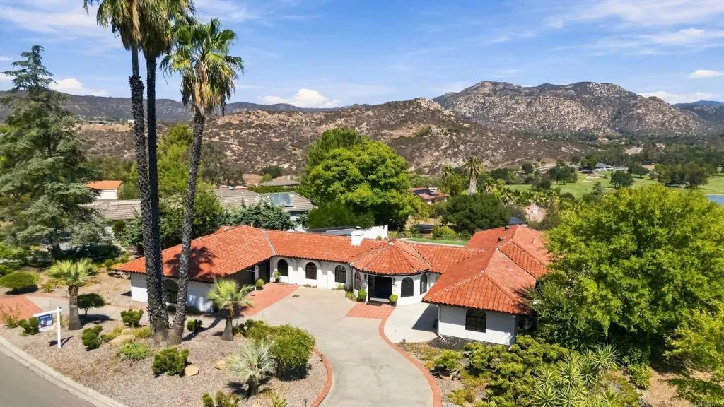 https://cdn.realtyfeed.com/cdn/127/307083109/aa31cba5a04427af95c748339de2fc8d.webp