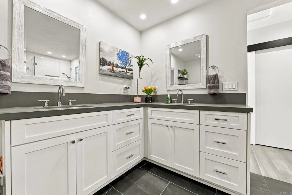 https://cdn.realtyfeed.com/cdn/127/307083109/aa9b83bd0d3b1f4da1f2e32070ac0018.webp