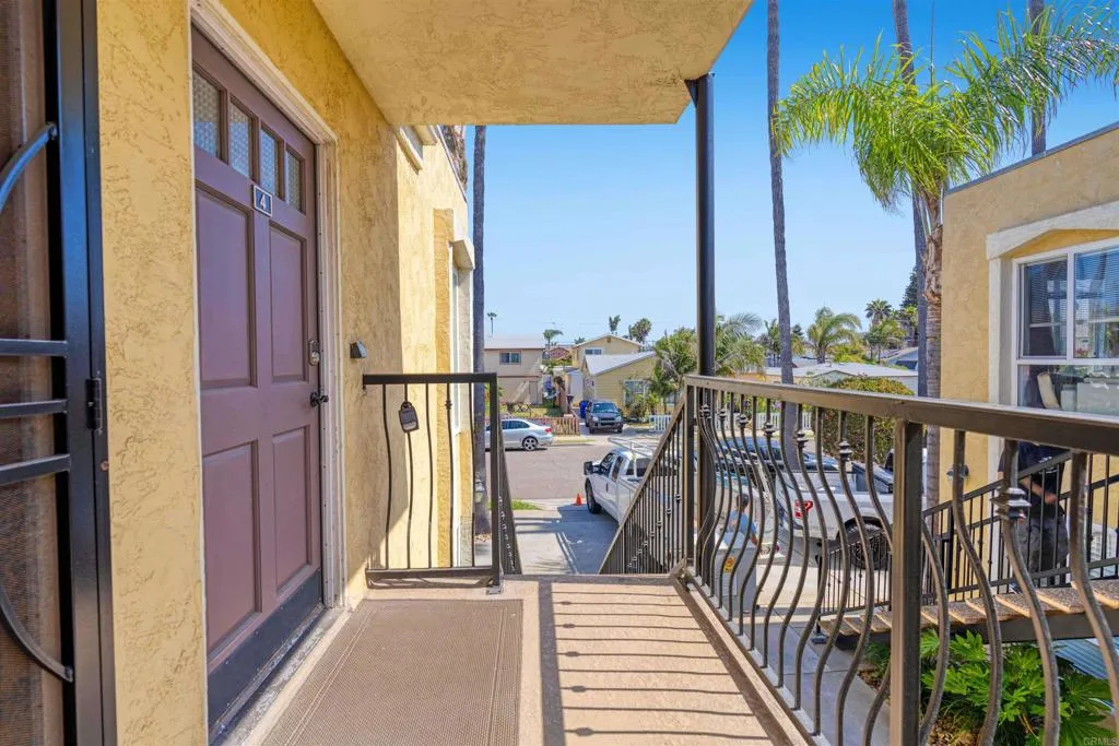 239 Ebony Avenue Unit 4, Imperial Beach, CA 91932 - Photo 5 of 19, Imperial Beach, CA