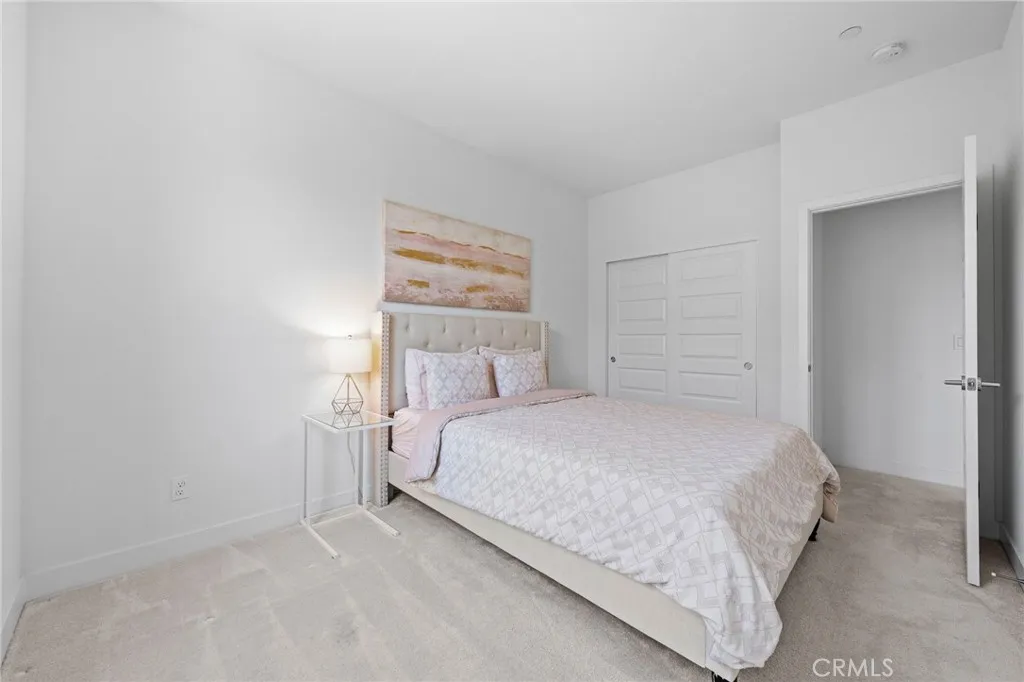 https://cdn.realtyfeed.com/cdn/127/307083214/075958af1305caac781d1f4c628f44ee.webp