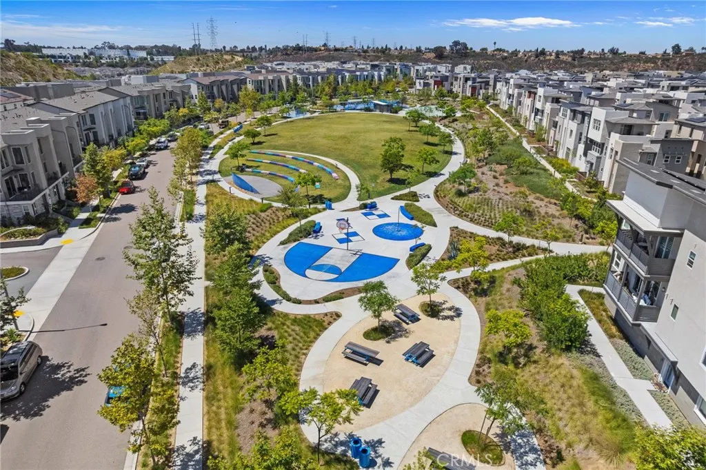 https://cdn.realtyfeed.com/cdn/127/307083214/5dcd4dbe1236f0559d7cc4b7f919aad8.webp
