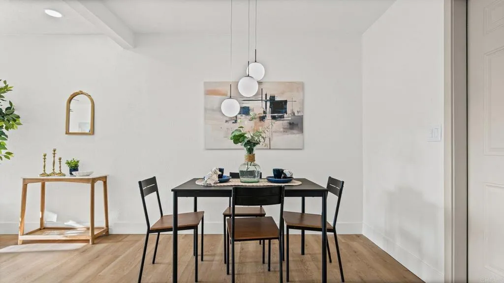 https://cdn.realtyfeed.com/cdn/127/307083260/289872847d9c71fb6b655c9ed9861c67.webp