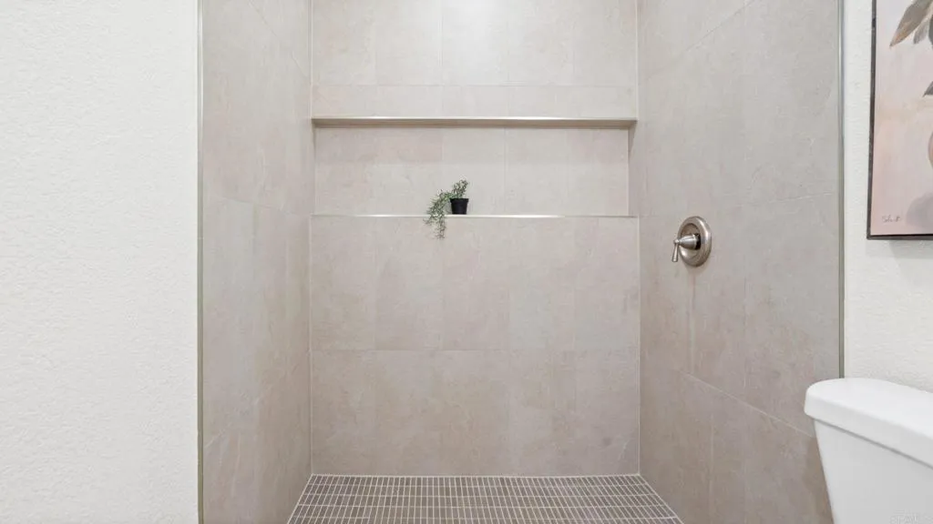 https://cdn.realtyfeed.com/cdn/127/307083260/8d421b9140363c458ecf866e016277da.webp
