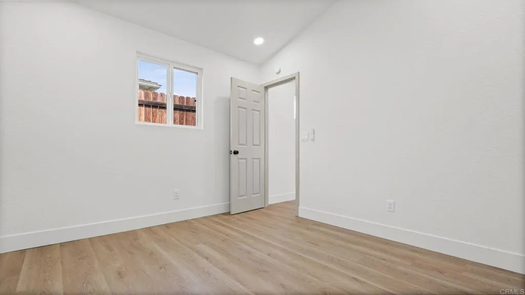 https://cdn.realtyfeed.com/cdn/127/307083260/e989ca0a0cba7a7327fdcfbca581b4be.webp