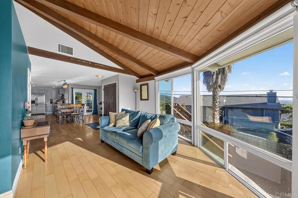https://cdn.realtyfeed.com/cdn/127/307083266/9b74e6f73ab697a31bb3aa3589a67653.webp