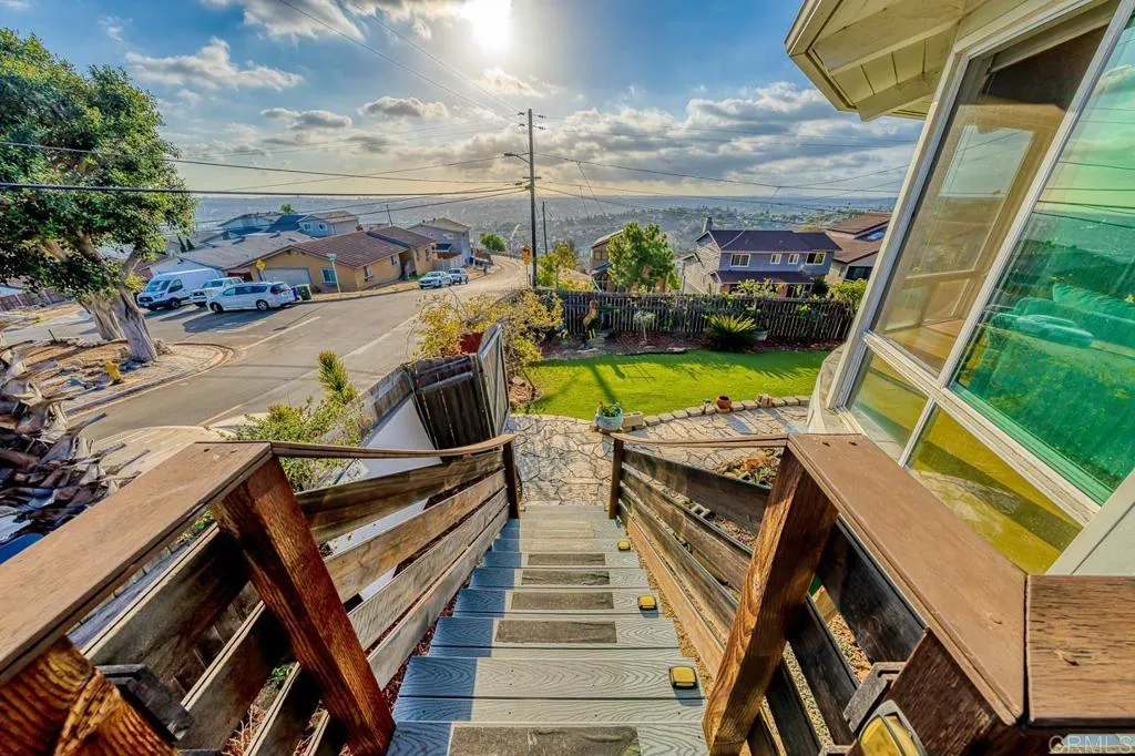 https://cdn.realtyfeed.com/cdn/127/307083266/f1bb4a60bafd55fbc520eecbcb4f4d8e.webp