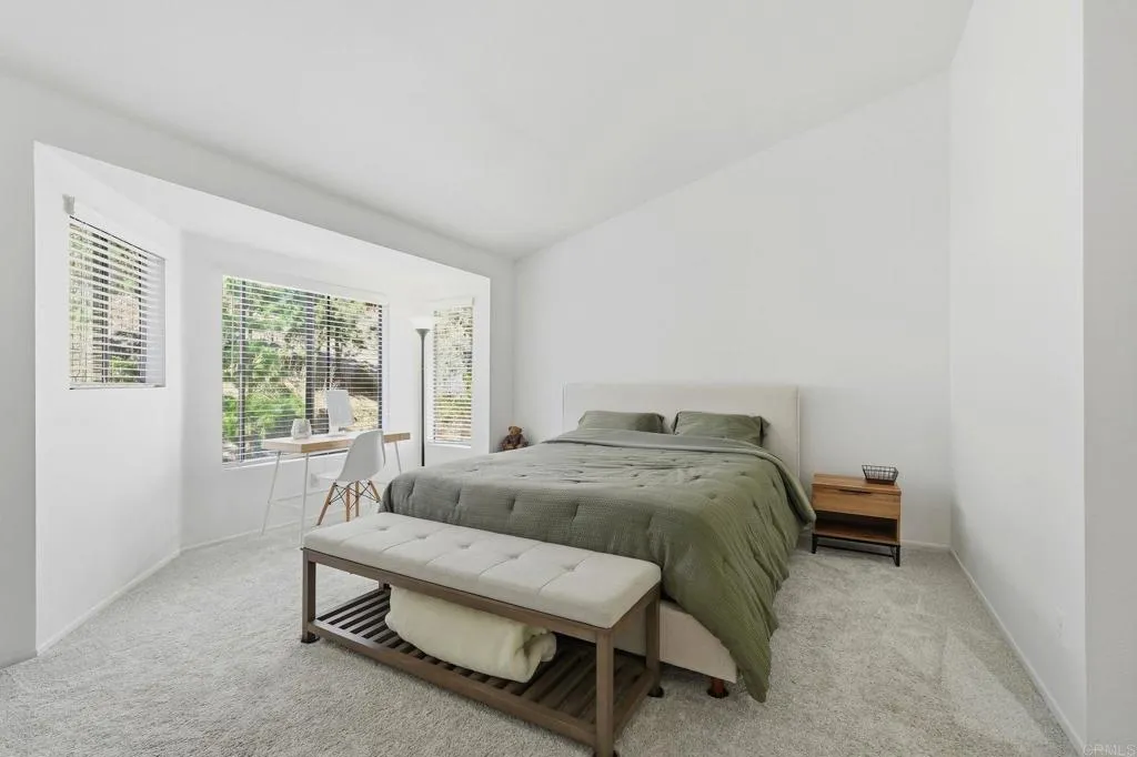 https://cdn.realtyfeed.com/cdn/127/307083269/17c3f2ab9f5c2c44fd10640c92193c59.webp