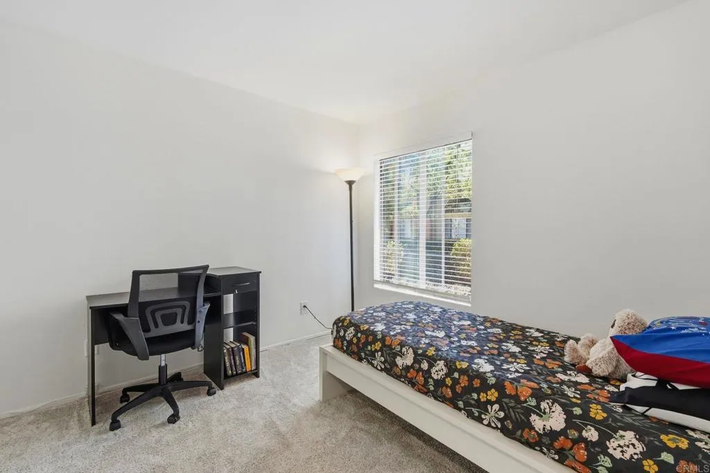 https://cdn.realtyfeed.com/cdn/127/307083269/ed7cf1865bdc08aa291326fa8990a990.webp
