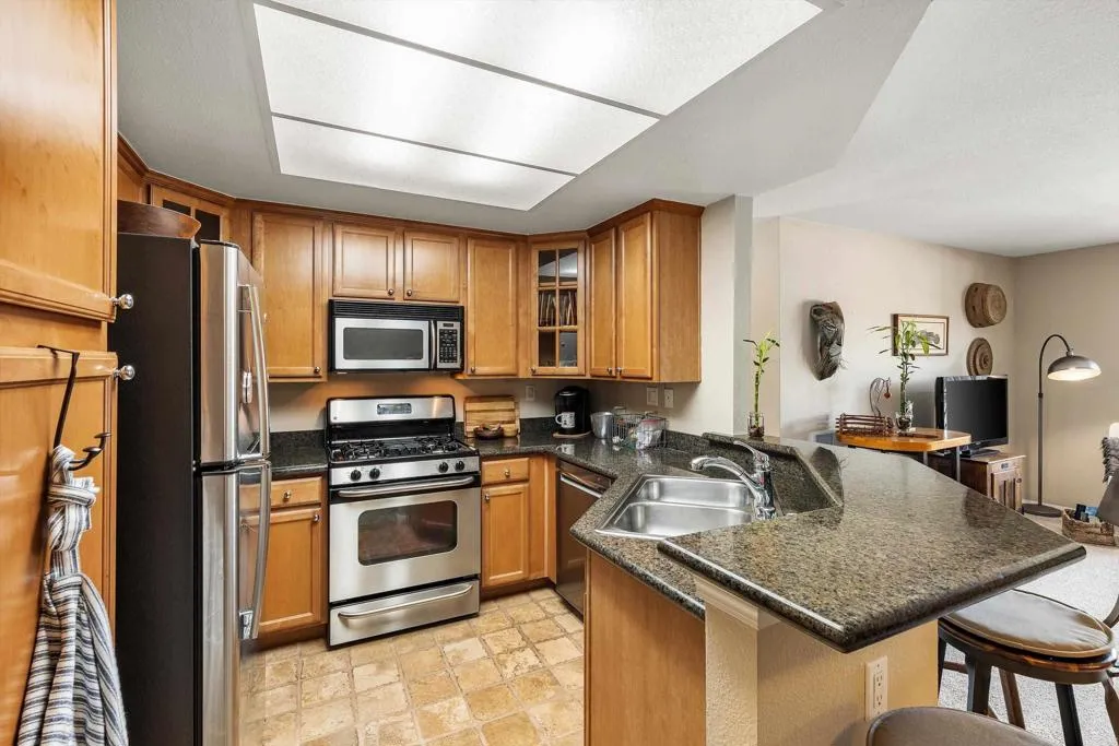 https://cdn.realtyfeed.com/cdn/127/307083306/700a01e9b9b5582b94785d90516b5a78.webp