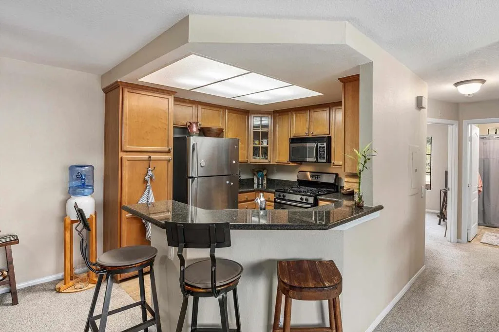 https://cdn.realtyfeed.com/cdn/127/307083306/b76acc62f42923a77914e1ecae55eedf.webp