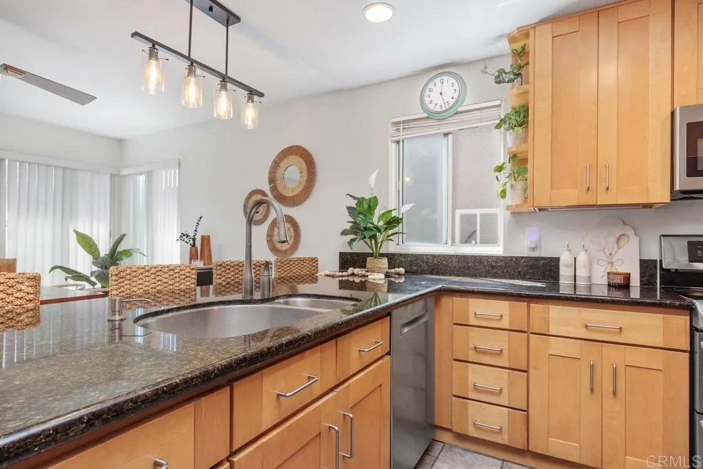 930 Via Mil Cumbres Unit 35, Solana Beach, CA 92075 - Photo 5 of 22, Solana Beach, CA