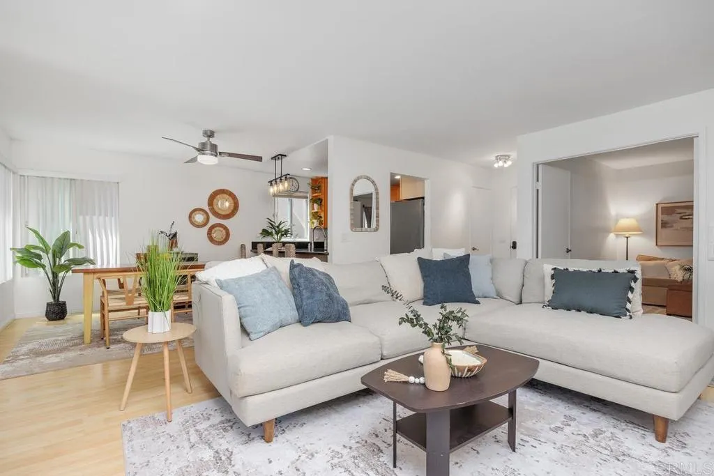 930 Via Mil Cumbres Unit 35, Solana Beach, CA 92075 - Main photo, Solana Beach, CA
