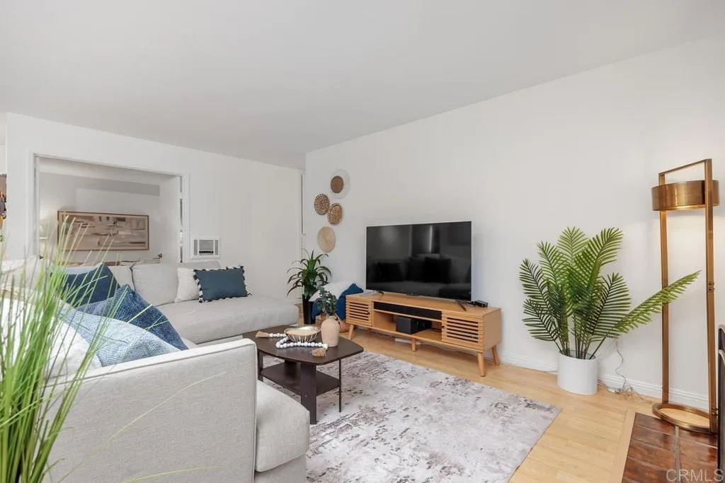 930 Via Mil Cumbres Unit 35, Solana Beach, CA 92075 - Photo 3 of 22, Solana Beach, CA