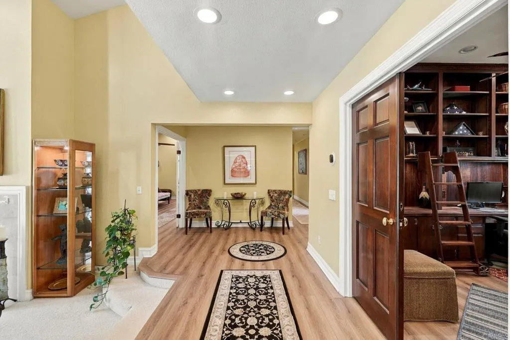 https://cdn.realtyfeed.com/cdn/127/307083345/6bd70c005e2af04fc3e674fba97f78f2.webp
