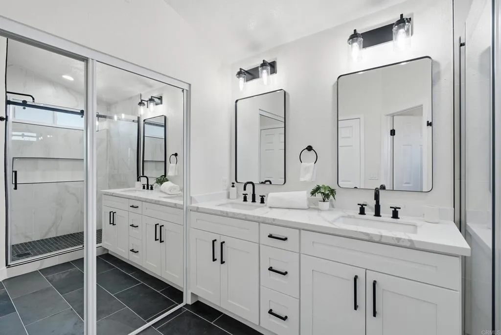https://cdn.realtyfeed.com/cdn/127/307083350/6ee39e8bbf8f07b6c5e7d4a95ec27b07.webp