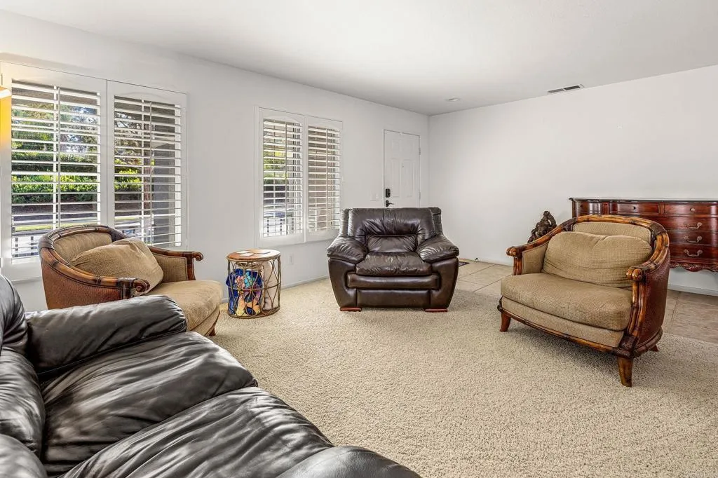 https://cdn.realtyfeed.com/cdn/127/307083400/1fb39b0a2a6658307ba42e7d9958587d.webp