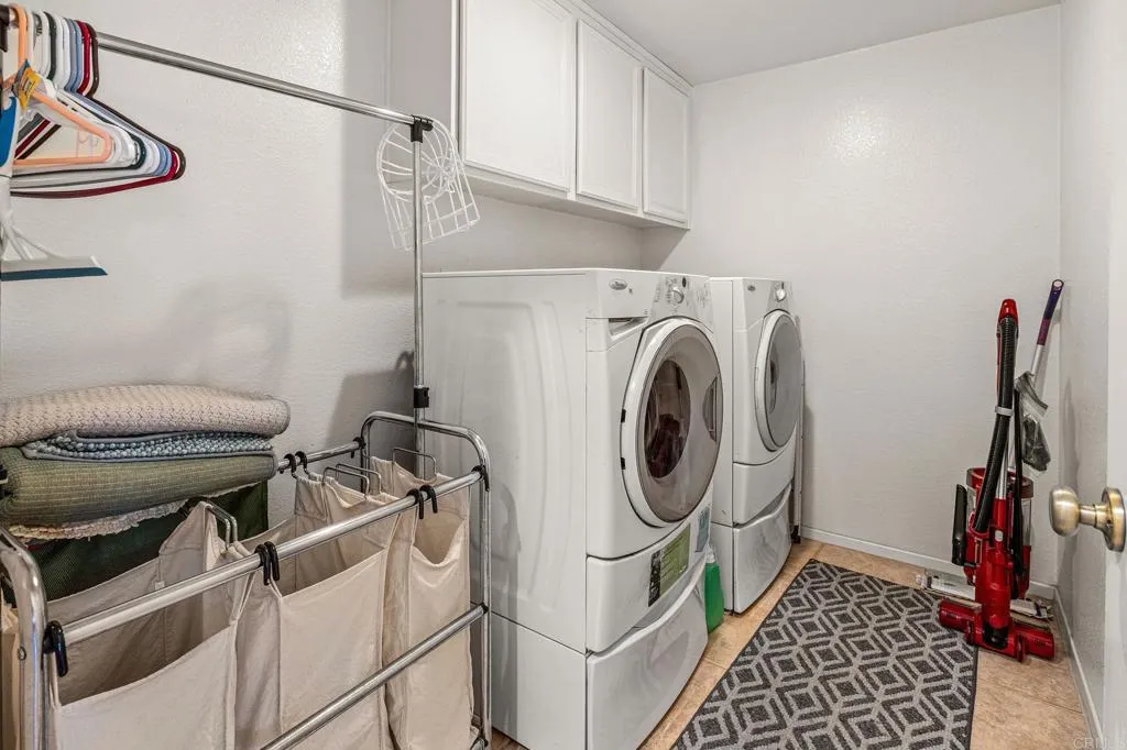 https://cdn.realtyfeed.com/cdn/127/307083400/9659167c9e372c4346ab20ba6768cefc.webp