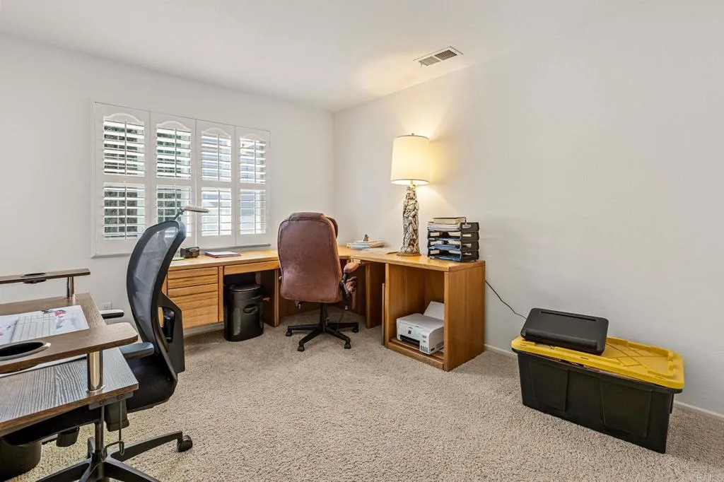 https://cdn.realtyfeed.com/cdn/127/307083400/afae544740650a71c41746293deffc0b.webp