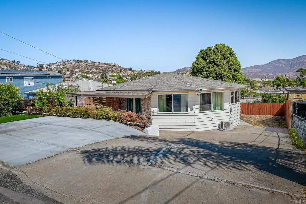 https://cdn.realtyfeed.com/cdn/127/307083450/51cb06261a269db1db8ebc1ecba1aa65.webp