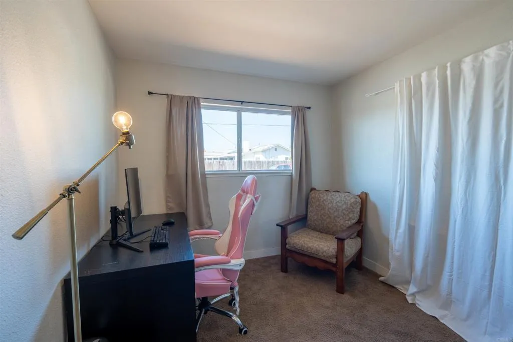 https://cdn.realtyfeed.com/cdn/127/307083462/1eb3613d68ed0d6f15f966351774d2a8.webp