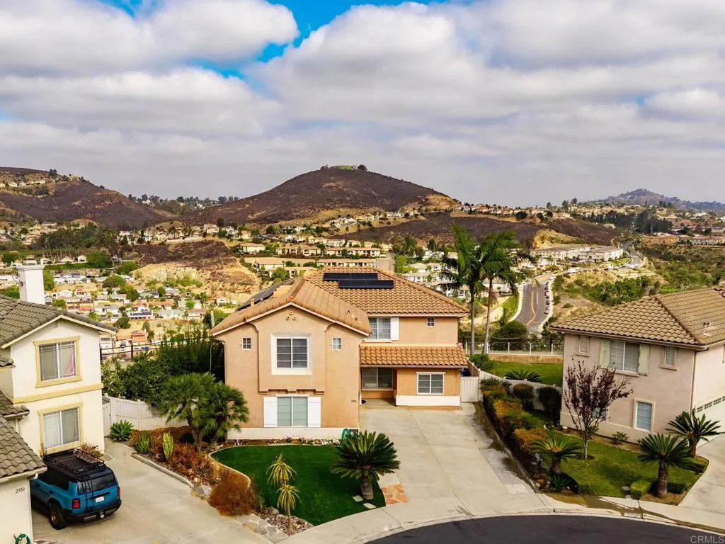 2586 Fresh Waters Court, Spring Valley, CA 91978 - Photo 4 of 52, Spring Valley, CA