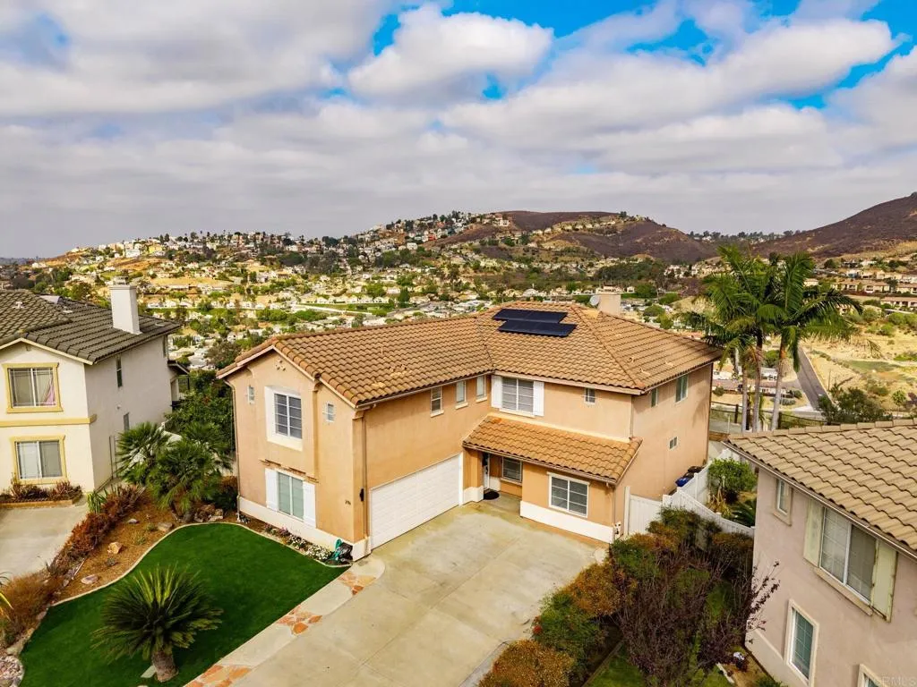 2586 Fresh Waters Court, Spring Valley, CA 91978 - Photo 3 of 52, Spring Valley, CA