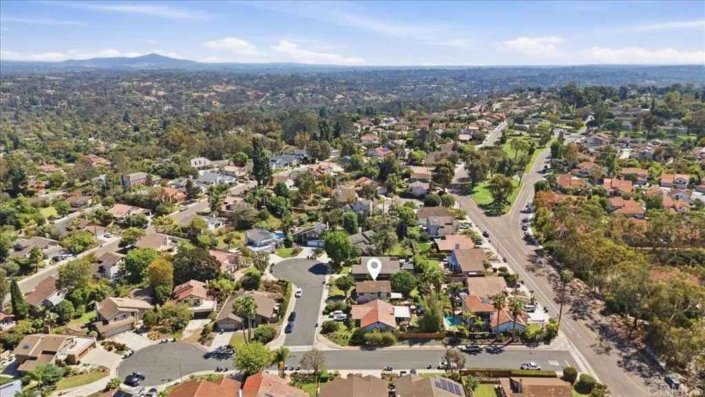 https://cdn.realtyfeed.com/cdn/127/307083604/e2996a63afab1b315c5449b66f53f9e7.webp