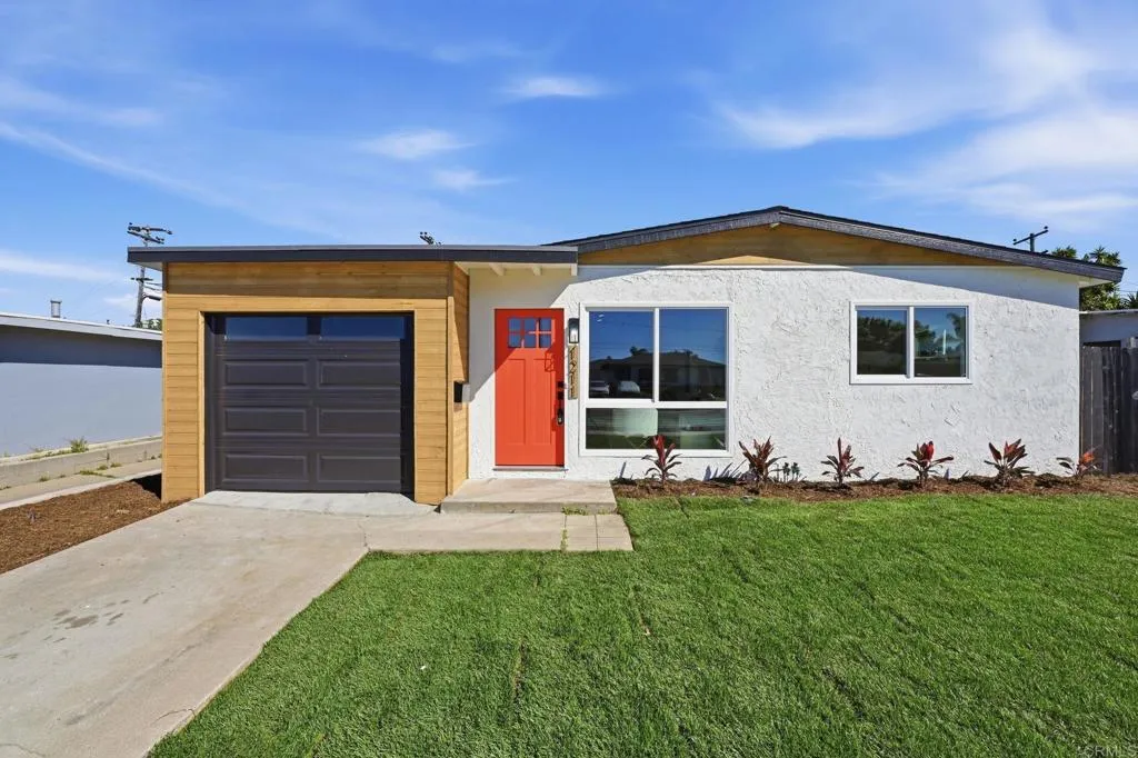 1211 9th St, Imperial Beach, CA 91932 - Main photo, Imperial Beach, CA