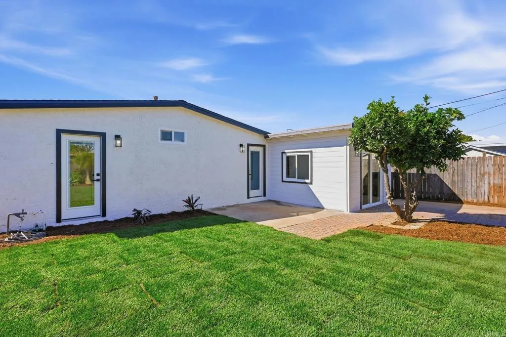 https://cdn.realtyfeed.com/cdn/127/307083686/90a1cc9da2822d9686392ed5dd8ce123.webp