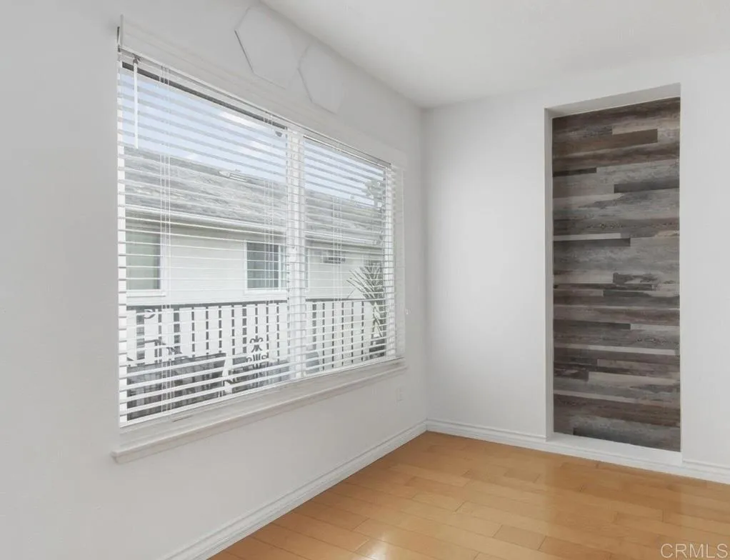 https://cdn.realtyfeed.com/cdn/127/307083704/4d31f384294edf14bbb9da5355c406ca.webp