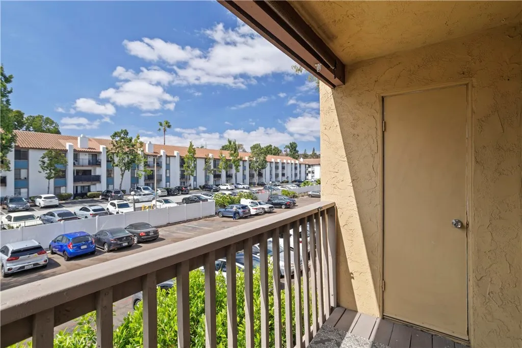 https://cdn.realtyfeed.com/cdn/127/307083747/57d0ba38e8c462d39b223136cbf39369.webp