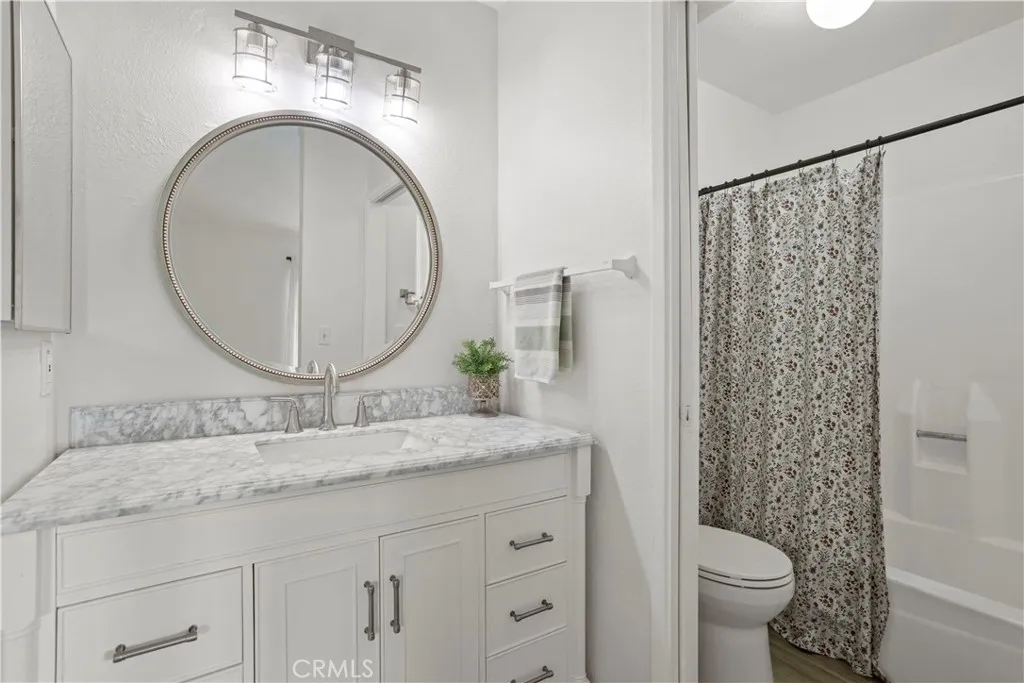 https://cdn.realtyfeed.com/cdn/127/307083747/cf215cfda61aa1da2cfb1dc04ec64203.webp