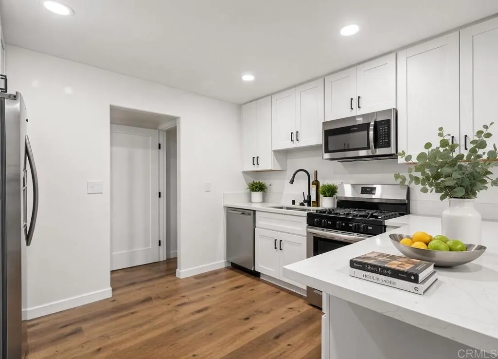 https://cdn.realtyfeed.com/cdn/127/307083752/02493e5ca685400602b71d9ddf1d5299.webp