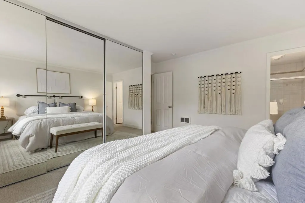 https://cdn.realtyfeed.com/cdn/127/307083803/392fcbb33b1334fdcac817dffb868472.webp