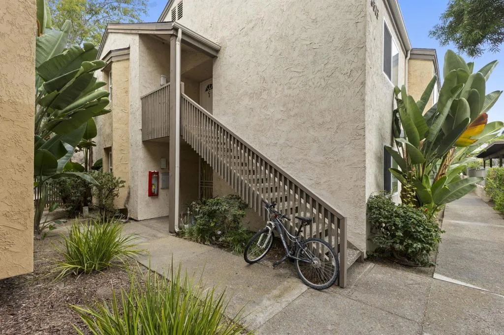 https://cdn.realtyfeed.com/cdn/127/307083803/961deec1e0fbe8b4d843d6db7fa31f25.webp